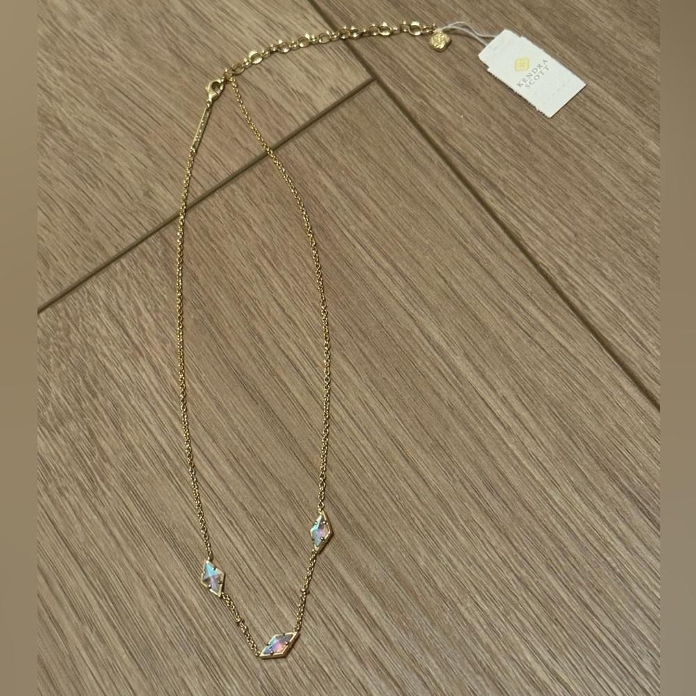 Kendra Scott Necklace